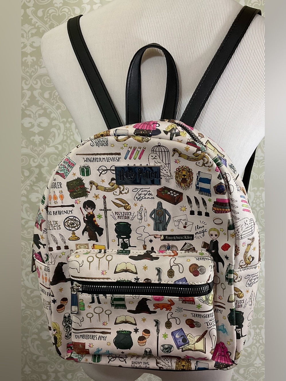 Bioworld Harry Potter Chibi Multicolor Characters Icons Backpack Wizarding World